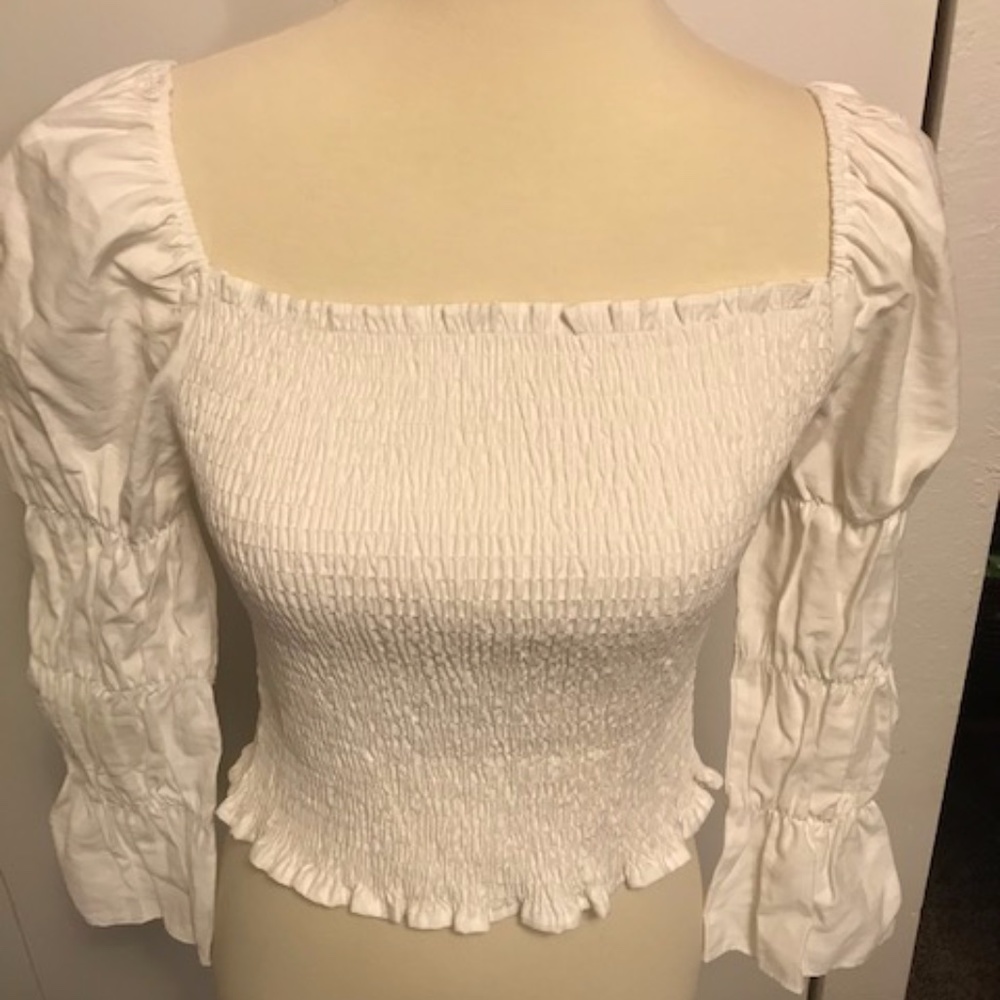 White Puff Sleeve Crop Top